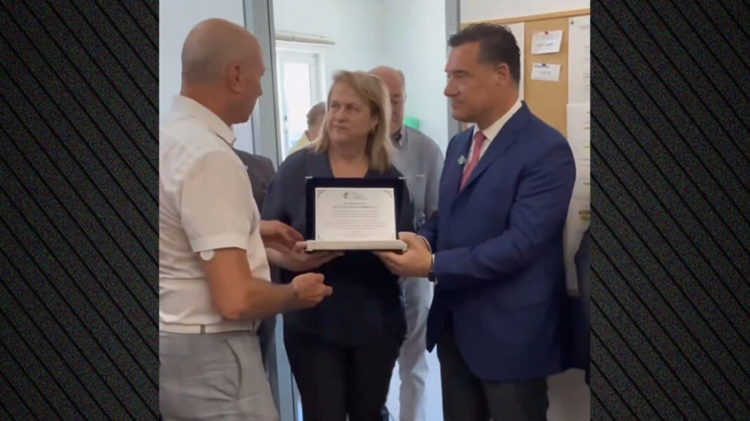 Γεωργιάδης: Το ΕΣΥ δεν είναι τα κτήρια και τα μηχανήματα, είναι πρωτίστως οι άνθρωποι που το υπηρετούν Γεωργιάδης: Το ΕΣΥ δεν είναι τα κτήρια και τα μηχανήματα, είναι πρωτίστως οι άνθρωποι που το υπηρετούν