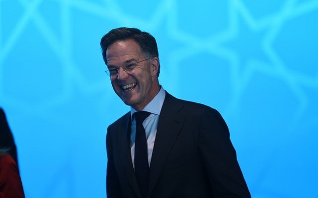ΝΑΤΟ: Ο Ρούτε προσπαθεί να καθησυχάσει τους συμμάχους μετά τις επιθέσεις του Τραμπ ΝΑΤΟ:-Ο-Ρούτε-προσπαθεί-να-καθησυχάσει-τους-συμμάχους-μετά-τις-επιθέσεις-του-Τραμπ
