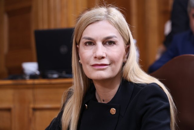 Βολουδάκη για τις αιχμές Γεωργιάδη κατά Τσίπρα: «Εγώ δεν θα μίλαγα έτσι» Βολουδάκη-για-τις-αιχμές-Γεωργιάδη-κατά-Τσίπρα:-«Εγώ-δεν-θα-μίλαγα-έτσι»