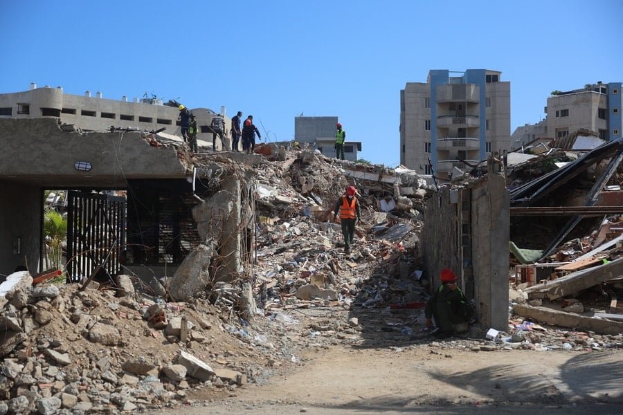 Greek Woman Reportedly Survives 13 Days Under Venezuela Rubble, Then Vanishes greek-woman-reportedly-survives-13-days-under-venezuela-rubble,-then-vanishes