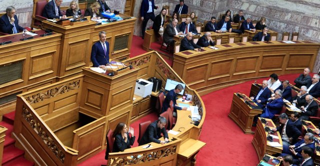 Ο Μητσοτάκης απαντά στον Ανδρουλάκη για την ακρίβεια και θέτει διλήμματα απέναντι στη «Βαβέλ της αντιπολίτευσης» Ο-Μητσοτάκης-απαντά-στον-Ανδρουλάκη-για-την-ακρίβεια-και-θέτει-διλήμματα-απέναντι-στη-«Βαβέλ-της-αντιπολίτευσης»