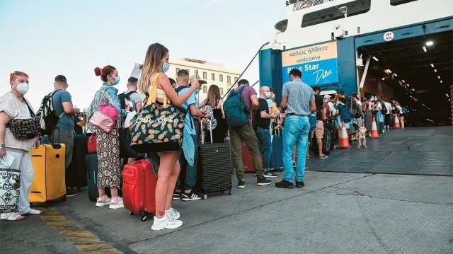 Επίδομα-αδείας-καλοκαιριού-2026:-Πότε-πληρώνεται-και-πώς-υπολογίζεται