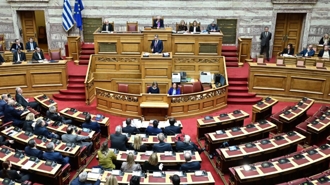 Βουλή: Live η Ώρα του Πρωθυπουργού με έρωτηση Ανδρουλάκη στον Μητσοτάκη για την ακρίβεια Βουλή: Live η Ώρα του Πρωθυπουργού με έρωτηση Ανδρουλάκη στον Μητσοτάκη για την ακρίβεια