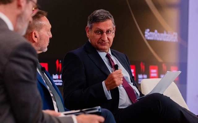 Π.-Μυλωνάς:-Η-Ευρώπη-έχει-ανάγκη-από-περισσότερες-και-ποιοτικότερες-επενδύσεις-–-Τα-διδάγματα-από-την-ελληνική-εμπειρία