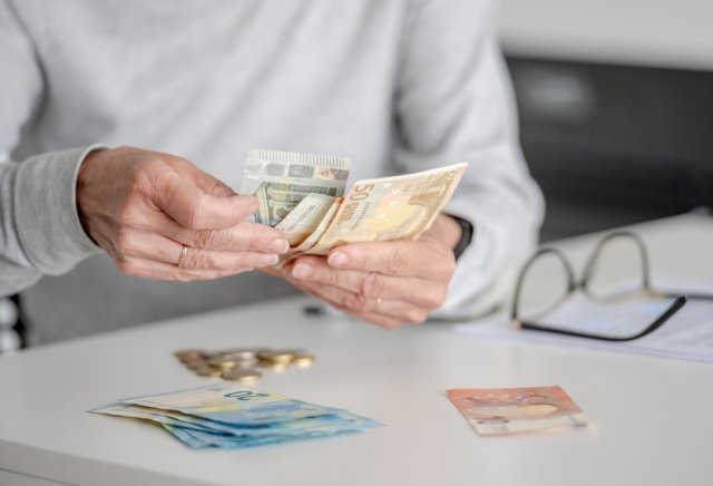 Κυβερνητικές πηγές σε ΠΑΣΟΚ: «Καταθέστε πρόταση νόμου για τη 13η σύνταξη να δούμε την κοστολόγηση από το Γενικό Λογιστήριο του Κράτους» Κυβερνητικές-πηγές-σε-ΠΑΣΟΚ:-«Καταθέστε-πρόταση-νόμου-για-τη-13η-σύνταξη-να-δούμε-την-κοστολόγηση-από-το-Γενικό-Λογιστήριο-του-Κράτους»