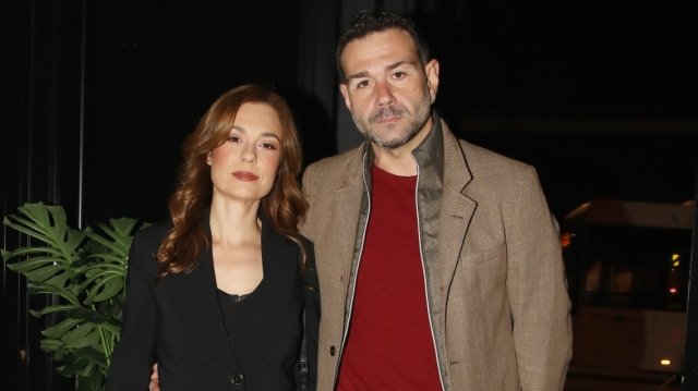 Θάλεια Ματίκα για Τάσο Ιορδανίδη: Είναι εξαιρετικός σύντροφος και πατέρας, αλλά λόγω υποχρεώσεων λείπει εφτά ημέρες την εβδομάδα από το σπίτι Θάλεια-Ματίκα-για-Τάσο-Ιορδανίδη:-Είναι-εξαιρετικός-σύντροφος-και-πατέρας,-αλλά-λόγω-υποχρεώσεων-λείπει-εφτά-ημέρες-την-εβδομάδα-από-το-σπίτι