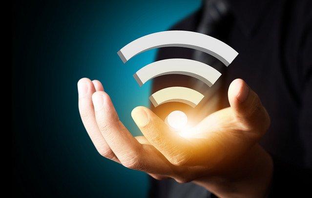 Γιατί κολλάει το Wi-Fi σας; Αυτά είναι τα απίθανα αντικείμενα μέσα στο σπίτι που καταστρέφουν το σήμα Γιατί-κολλάει-το-wi-fi-σας;-Αυτά-είναι-τα-απίθανα-αντικείμενα-μέσα-στο-σπίτι-που-καταστρέφουν-το-σήμα