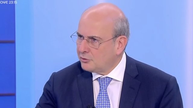 Χατζηδάκης για 13η σύνταξη: Το ΠΑΣΟΚ θέλει να παίξει μπάλα στο γήπεδο του κ. Τσίπρα, αλλά είναι εκτός έδρας – «Δεν έχουμε καταλήξει για τα μέτρα της ΔΕΘ» Χατζηδάκης-για-13η-σύνταξη:-Το-ΠΑΣΟΚ-θέλει-να-παίξει-μπάλα-στο-γήπεδο-του-κ.-Τσίπρα,-αλλά-είναι-εκτός-έδρας-–-«Δεν-έχουμε-καταλήξει-για-τα-μέτρα-της-ΔΕΘ»