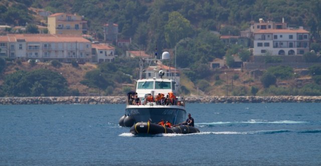 Νέα-άφιξη-43-μεταναστών-στους-Καλούς-Λιμένες-Ηρακλείου-της-Κρήτης