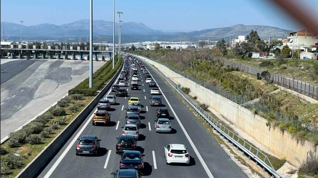 Κίνηση τώρα: Με χαμηλές ταχύτητες στην Αθηνών – Κορίνθου η επιστροφή των εκδρομέων Κίνηση-τώρα:-Με-χαμηλές-ταχύτητες-στην-Αθηνών-–-Κορίνθου-η-επιστροφή-των-εκδρομέων