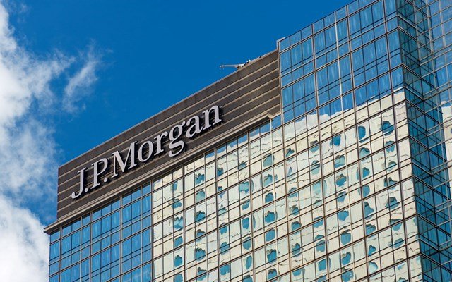 jp-morgan:-Άλμα-κερδοφορίας-41%-στο-β’-τρίμηνο-με-ώθηση-από-την-επενδυτική-τραπεζική