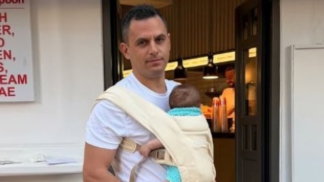 Η Κατερίνα Καινούργιου φωτογραφίζει τον σύντροφό της και την κόρη τους στις διακοπές τους Η-Κατερίνα-Καινούργιου-φωτογραφίζει-τον-σύντροφό-της-και-την-κόρη-τους-στις-διακοπές-τους