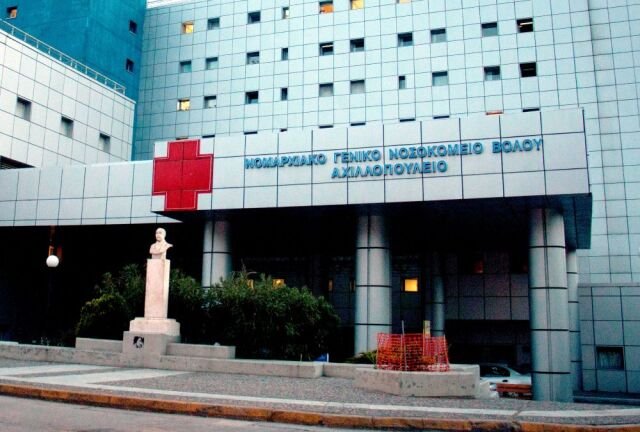 Βόλος:-48χρονος-έπεσε-από-δέντρο-και-δίνει-μάχη-για-τη-ζωή-του