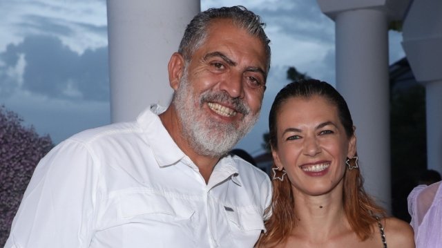 Κούλλης Νικολάου στη σύζυγό του: Το πιο μεγάλο θέλω της ζωής μου ήσουν πάντα εσύ Κούλλης-Νικολάου-στη-σύζυγό-του:-Το-πιο-μεγάλο-θέλω-της-ζωής-μου-ήσουν-πάντα-εσύ