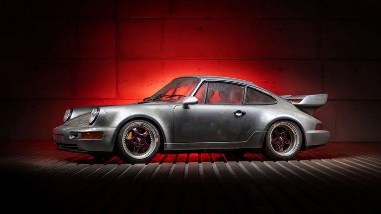 Απίστευτο! Η Porsche 911 του ’93 έχει διανύσει μόλις 10 χλμ.! Απίστευτο!-Η-porsche-911-του-’93-έχει-διανύσει-μόλις-10-χλμ.!