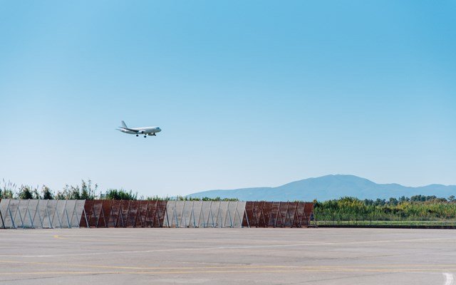 Με-τις-μηχανές-στο-φουλ-τα-ελληνικά-αεροδρόμια-–-Σχεδόν-34-εκατ.-επιβάτες-στο-εξάμηνο