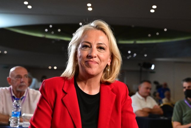 Δούρου: Συμπόρευση ναι, ταύτιση όχι με την ΕΛΑΣ Δούρου:-Συμπόρευση-ναι,-ταύτιση-όχι-με-την-ΕΛΑΣ