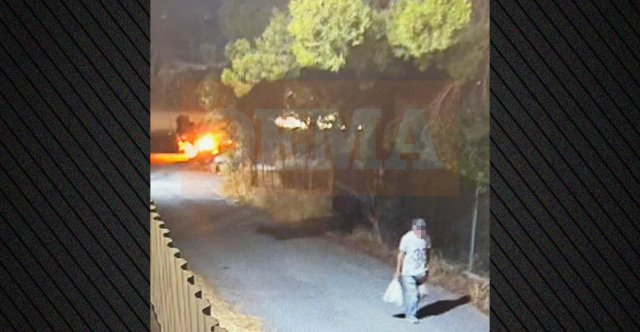 Καρέ καρέ η στιγμή που ο 50χρονος Αλβανός βάζει φωτιά στην Άνοιξη, βίντεο και φωτογραφίες Καρέ-καρέ-η-στιγμή-που-ο-50χρονος-Αλβανός-βάζει-φωτιά-στην-Άνοιξη,-βίντεο-και-φωτογραφίες