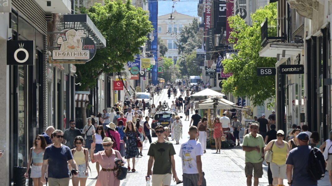 Κυριακή με ανοιχτά καταστήματα: Πολύ αυξημένη η κίνηση σε Ερμού, δείτε βίντεο Κυριακή-με-ανοιχτά-καταστήματα:-Πολύ-αυξημένη-η-κίνηση-σε-Ερμού,-δείτε-βίντεο