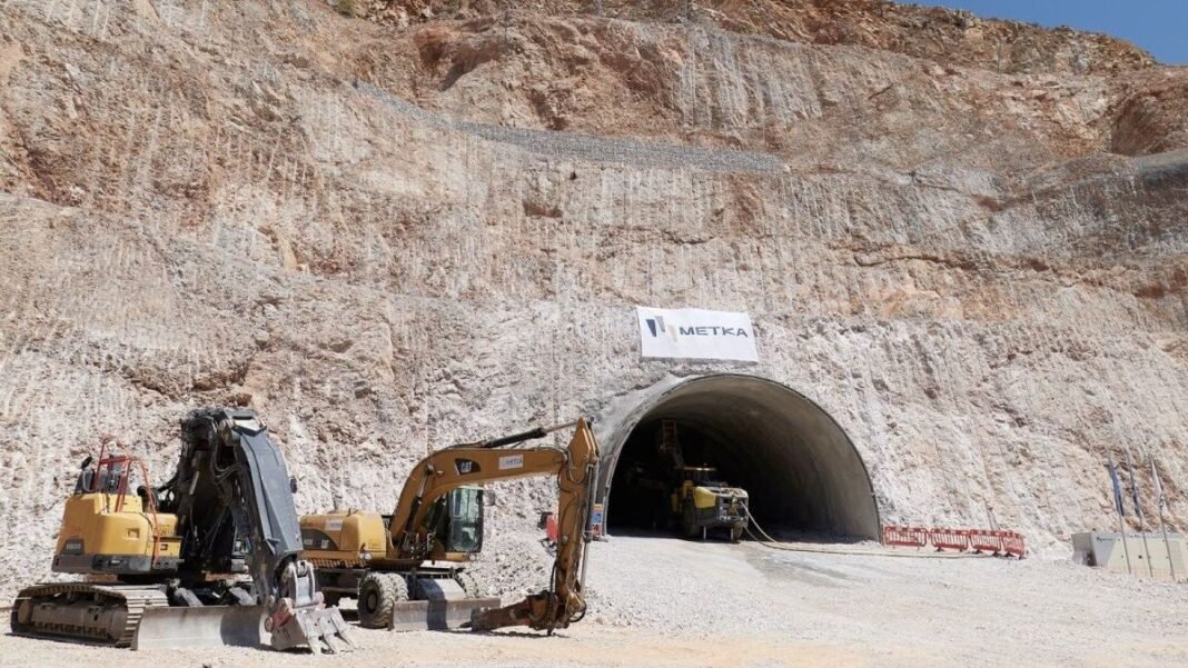 Παράκαμψη Χαλκίδας: Προχωρά ο νέος οδικός άξονας προς τη Βόρεια Εύβοια Παράκαμψη-Χαλκίδας:-Προχωρά-ο-νέος-οδικός-άξονας-προς-τη-Βόρεια-Εύβοια
