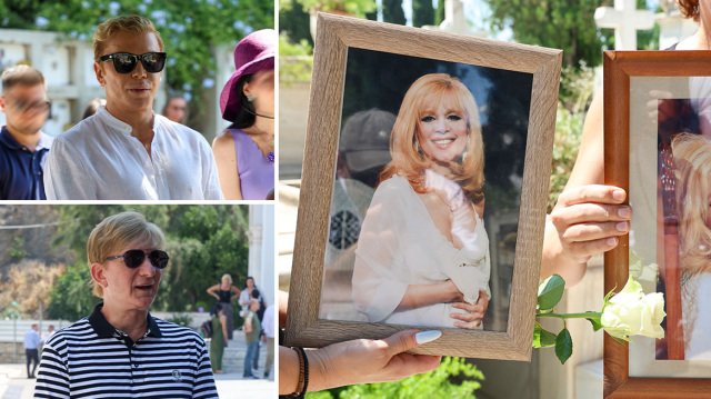 Μνημόσυνο για τα 30 χρόνια από τον θάνατο της Αλίκης Βουγιουκλάκη, απών ο γιος της Γιάννης Παπαμιχαήλ Μνημόσυνο-για-τα-30-χρόνια-από-τον-θάνατο-της-Αλίκης-Βουγιουκλάκη,-απών-ο-γιος-της-Γιάννης-Παπαμιχαήλ