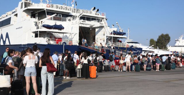Live η κίνηση στους δρόμους: Καθυστερήσεις σε Κηφισό, Συγγρού και Πειραιά live-η-κίνηση-στους-δρόμους:-Καθυστερήσεις-σε-Κηφισό,-Συγγρού-και-Πειραιά