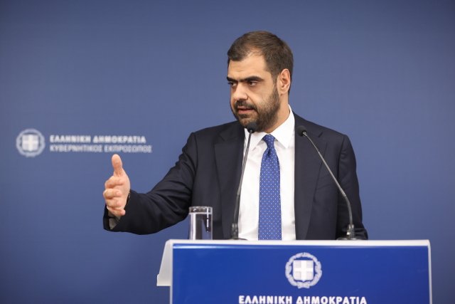 Μαρινάκης:-Φοροελαφρύνσεις-για-μικρομεσαίους-στη-ΔΕΘ,-χαμηλότερος-ΕΝΦΙΑ-στα-ανοιχτά-σπίτια,-υψηλότερος-στα-κλειστά