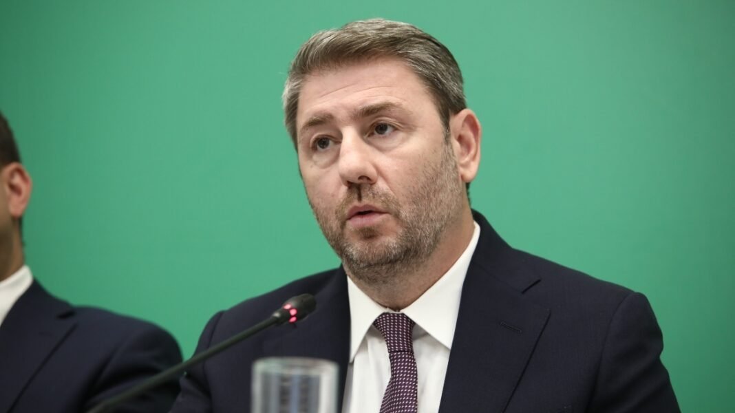 Ανδρουλάκης κατά Μητσοτάκη: Ο Τσίπρας κρίθηκε, τώρα είναι η δική του σειρά Ανδρουλάκης κατά Μητσοτάκη: Ο Τσίπρας κρίθηκε, τώρα είναι η δική του σειρά