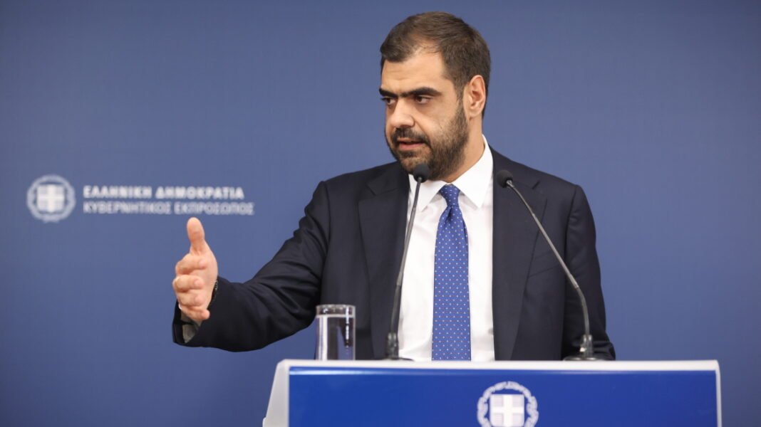 Μαρινάκης: Φοροελαφρύνσεις για μικρομεσαίους στη ΔΕΘ, χαμηλότερος ΕΝΦΙΑ στα ανοιχτά σπίτια, υψηλότερος στα κλειστά Μαρινάκης: Φοροελαφρύνσεις για μικρομεσαίους στη ΔΕΘ, χαμηλότερος ΕΝΦΙΑ στα ανοιχτά σπίτια, υψηλότερος στα κλειστά