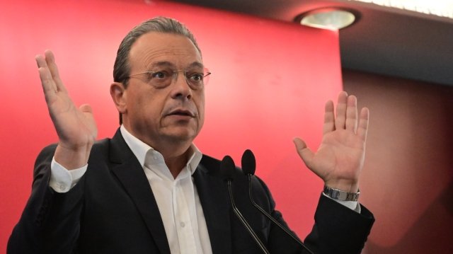 Ανεξαρτητοποιήθηκε από τον ΣΥΡΙΖΑ ο Φάμελλος: «Λυπάμαι για το αδιέξοδο» Ανεξαρτητοποιήθηκε-από-τον-ΣΥΡΙΖΑ-ο-Φάμελλος:-«Λυπάμαι-για-το-αδιέξοδο»