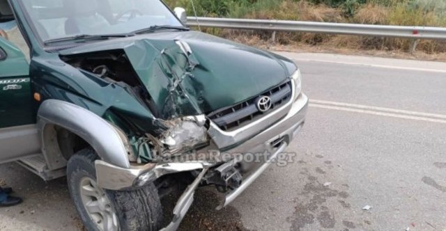Τροχαίο σε παράδρομο της εθνικής οδού στη Φθιώτιδα: Ηλικιωμένος οδηγός έπεσε σε αγροτικό που έκανε εργασίες Τροχαίο-σε-παράδρομο-της-εθνικής-οδού-στη-Φθιώτιδα:-Ηλικιωμένος-οδηγός-έπεσε-σε-αγροτικό-που-έκανε-εργασίες