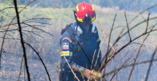 Σύλληψη 30χρονου για πυρκαγιά από αμέλεια στη Θεσσαλονίκη Σύλληψη-30χρονου-για-πυρκαγιά-από-αμέλεια-στη-Θεσσαλονίκη