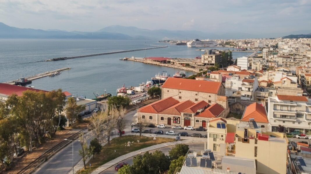 Πάτρα, Ιωάννινα και Λάρισα: Πώς διαμορφώνονται οι τιμές των ενοικίων στις τρεις φοιτητουπόλεις Πάτρα,-Ιωάννινα-και-Λάρισα:-Πώς-διαμορφώνονται-οι-τιμές-των-ενοικίων-στις-τρεις-φοιτητουπόλεις