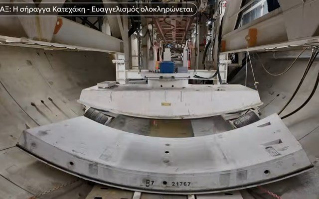 ΜΜΜ: Η μεγάλη ανανέωση των λεωφορείων και η αργή πορεία του μετρό ΜΜΜ:-Η-μεγάλη-ανανέωση-των-λεωφορείων-και-η-αργή-πορεία-του-μετρό