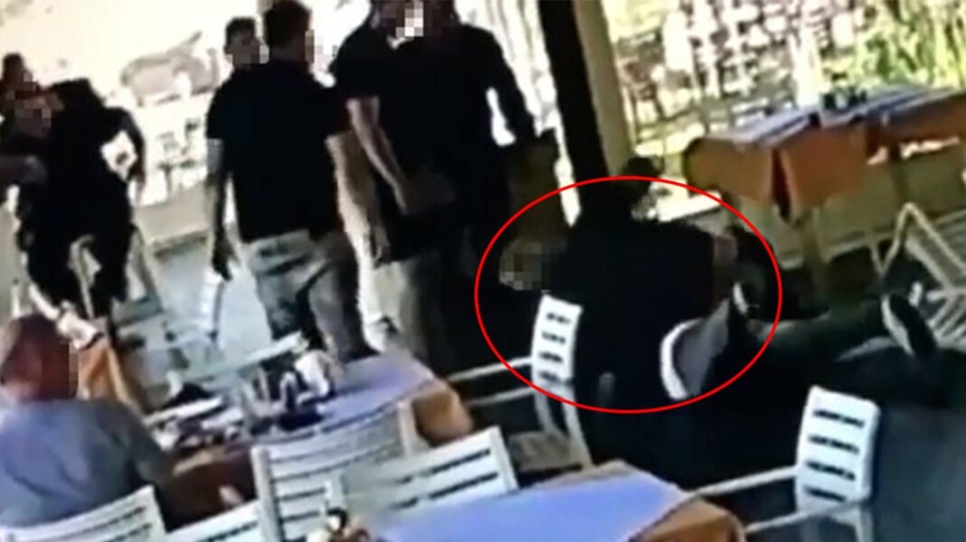 Βίντεο: Μέλος της μαφίας των Χανίων ξυλοκοπεί άγρια άνδρα μέσα σε εστιατόριο μπροστά σε πελάτες που παρακολουθούν τρομοκρατημένοι Βίντεο:-Μέλος-της-μαφίας-των-Χανίων-ξυλοκοπεί-άγρια-άνδρα-μέσα-σε-εστιατόριο-μπροστά-σε-πελάτες-που-παρακολουθούν-τρομοκρατημένοι