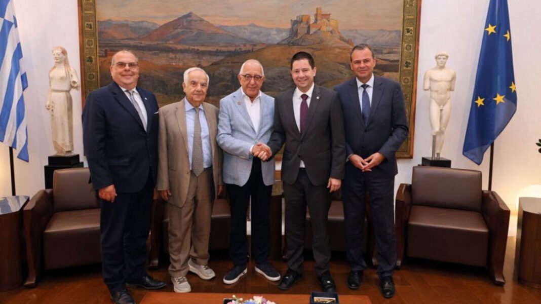 Συνεργασία Βουλής με ΕΚΠΑ για εκπαίδευση και έρευνα Συνεργασία-Βουλής-με-ΕΚΠΑ-για-εκπαίδευση-και-έρευνα