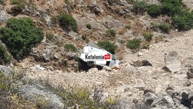 Τραγωδία-στην-Κεφαλονιά:-Νεκρός-30χρονος-πατέρας-δύο-παιδιών-μετά-από-πτώση-οχήματος-σε-χαράδρα
