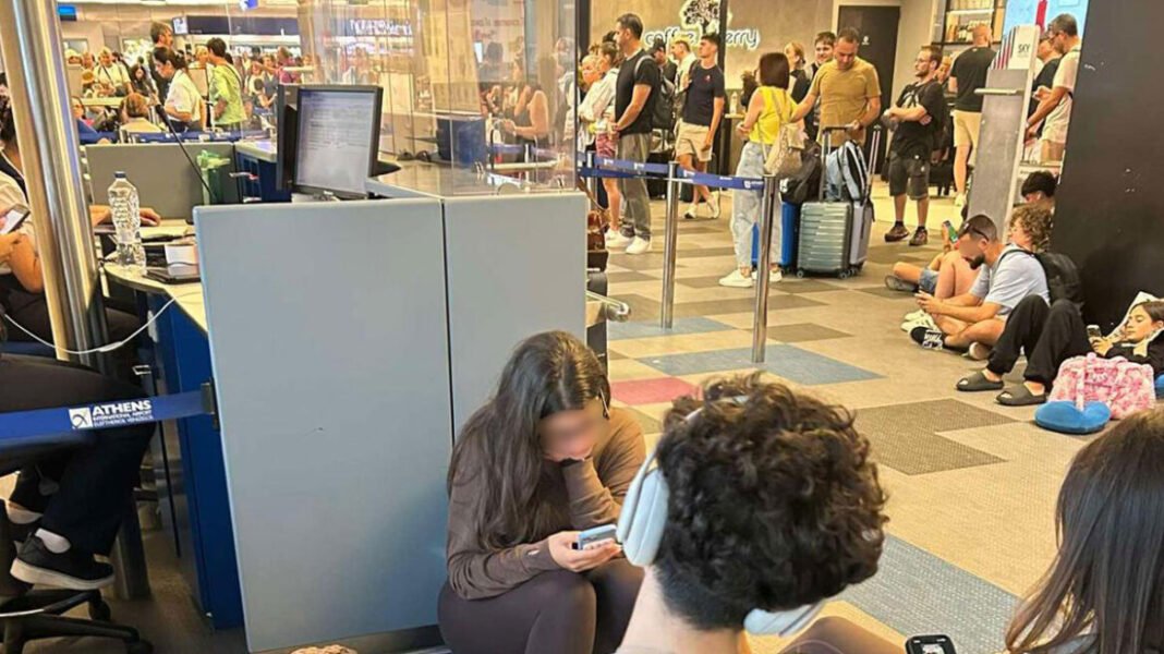 Ταλαιπωρία χωρίς τέλος στο αεροδρόμιο της Αθήνας: Καθεστώς οι καθυστερήσεις που ξεπερνούν ακόμη και τη μιάμιση ώρα, δείτε εικόνες Ταλαιπωρία-χωρίς-τέλος-στο-αεροδρόμιο-της-Αθήνας:-Καθεστώς-οι-καθυστερήσεις-που-ξεπερνούν-ακόμη-και-τη-μιάμιση-ώρα,-δείτε-εικόνες