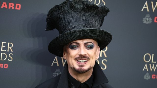 «Εσείς λέτε γενοκτονία, εγώ λέω πόλεμο»: Ο Boy George κυκλοφόρησε τραγούδι υπέρ του Ισραήλ και προκάλεσε αντιδράσεις «Εσείς-λέτε-γενοκτονία,-εγώ-λέω-πόλεμο»:-Ο-boy-george-κυκλοφόρησε-τραγούδι-υπέρ-του-Ισραήλ-και-προκάλεσε-αντιδράσεις