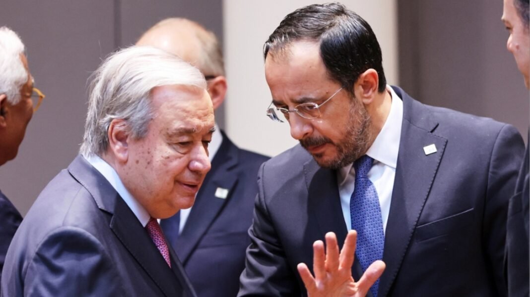Στην Κύπρο ο Γκουτέρες, αναζητά διέξοδο στο Κυπριακό λίγο πριν αποχωρήσει από τον ΟΗΕ Στην Κύπρο ο Γκουτέρες, αναζητά διέξοδο στο Κυπριακό λίγο πριν αποχωρήσει από τον ΟΗΕ