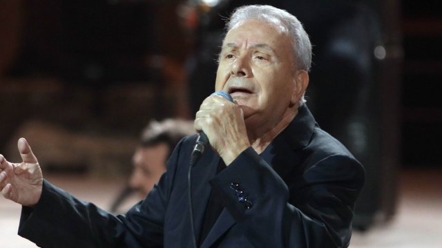 Ο-Μανώλης-Μητσιάς-απάντησε-για-την-απαγόρευση-ερμηνείας-τραγουδιών-του-Μάνου-Χατζιδάκι:-Ήταν-πολύ-λυπηρό,-ο-λαός-τελικά-έδωσε-τη-λύση