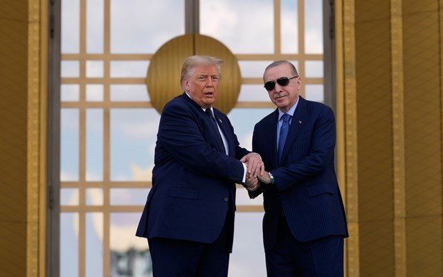 Έπαινοι Τραμπ για Τουρκία και Ερντογάν Έπαινοι-Τραμπ-για-Τουρκία-και-Ερντογάν