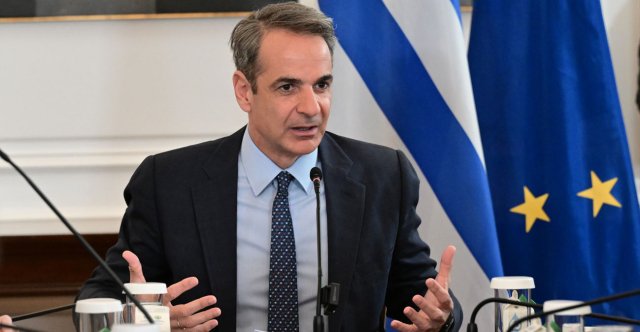 Σε βαρύ κλίμα το τελευταίο υπουργικό της σεζόν: Τα πολιτικά μηνύματα Μητσοτάκη και οι οδηγίες προς… διακοπεύοντες υπουργούς Σε-βαρύ-κλίμα-το-τελευταίο-υπουργικό-της-σεζόν:-Τα-πολιτικά-μηνύματα-Μητσοτάκη-και-οι-οδηγίες-προς…-διακοπεύοντες-υπουργούς