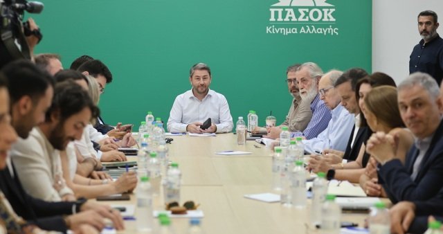 Γκρίνια στο ΠΑΣΟΚ με τις καθυστερήσεις για τα ψηφοδέλτια και την επέτειο της 3ης Σεπτεμβρίου στο Ηράκλειο, θέλουν σαφές αφήγημα από τον Ανδρουλάκη Γκρίνια-στο-ΠΑΣΟΚ-με-τις-καθυστερήσεις-για-τα-ψηφοδέλτια-και-την-επέτειο-της-3ης-Σεπτεμβρίου-στο-Ηράκλειο,-θέλουν-σαφές-αφήγημα-από-τον-Ανδρουλάκη