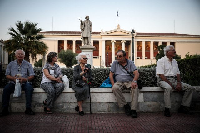 Συντάξεις-Αυγούστου:-Ποιοι-πληρώνονται-σήμερα