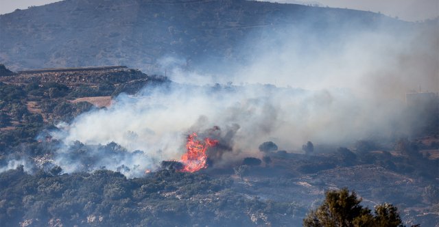 Νέα φωτιά στη Βοιωτία, εκκενώνεται η Ξηρονομή – Μαίνεται η πυρκαγιά στην Αχαΐα, στην Αγία Παρασκευή το κύριο μέτωπο στο Ρέθυμνο Νέα-φωτιά-στη-Βοιωτία,-εκκενώνεται-η-Ξηρονομή-–-Μαίνεται-η-πυρκαγιά-στην-Αχαΐα,-στην-Αγία-Παρασκευή-το-κύριο-μέτωπο-στο-Ρέθυμνο