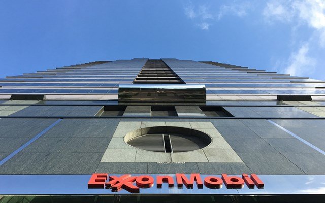 exxonmobil:-Κέρδη-14,7-δισ-δολ.-στο-β΄-τρίμηνο-–-Κάτω-από-τις-εκτιμήσεις-λόγω-συντήρησης-στα-διυλιστήρια