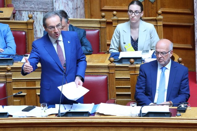 Βουλή:-Ψηφίστηκε-η-αύξηση-της-πραγματικής-έκτισης-ποινής-των-ισοβίων-στα-30-έτη
