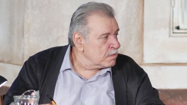 Τάσος-Χαλκιάς:-Κάηκε-το-εξοχικό-του-στο-Πόρτο-Γερμενό,-η-ανάρτηση-του-γιου-του