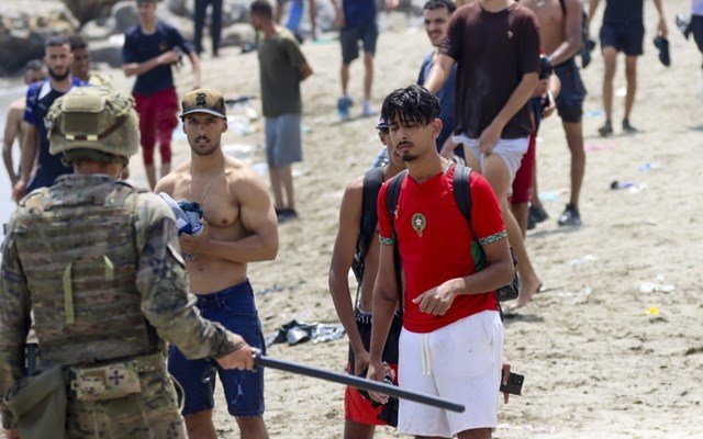 Οι υπουργοί Εσωτερικών της ΕΕ συνεδριάζουν εκτάκτως την Τρίτη με θέμα τις εξελίξεις στην Θέουτα Οι-υπουργοί-Εσωτερικών-της-ΕΕ-συνεδριάζουν-εκτάκτως-την-Τρίτη-με-θέμα-τις-εξελίξεις-στην-Θέουτα